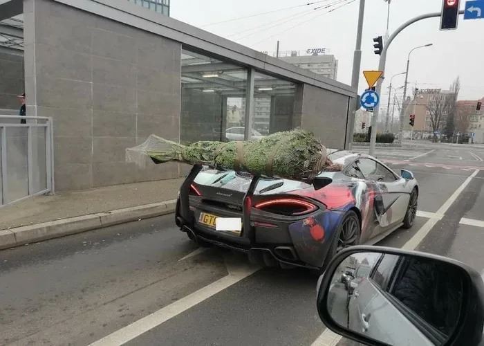 Ke ste bohat, ale mama vm povie, e mte s kpi stromek.